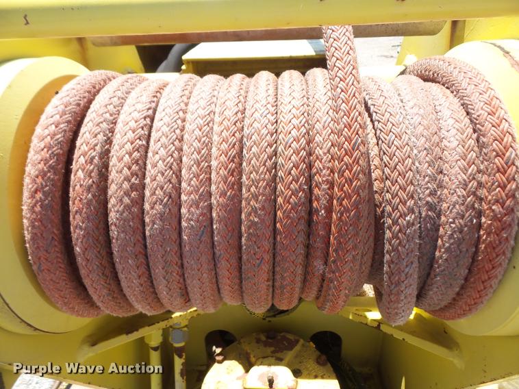 image for item DA6486 1994 GMC TopKick digger derrick truck