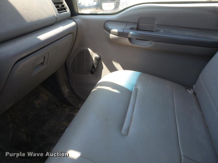 image for item DA6487 1999 Ford F550 bucket truck