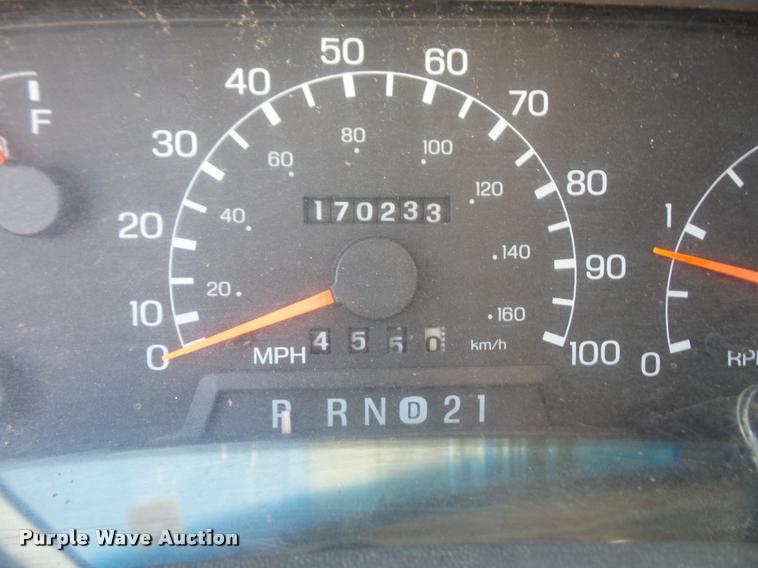 image for item DA6487 1999 Ford F550 bucket truck