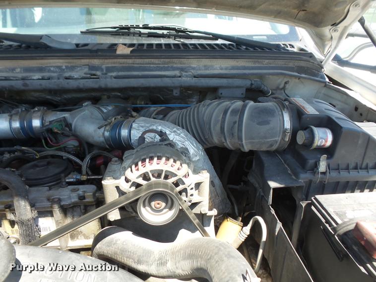 image for item DA6487 1999 Ford F550 bucket truck