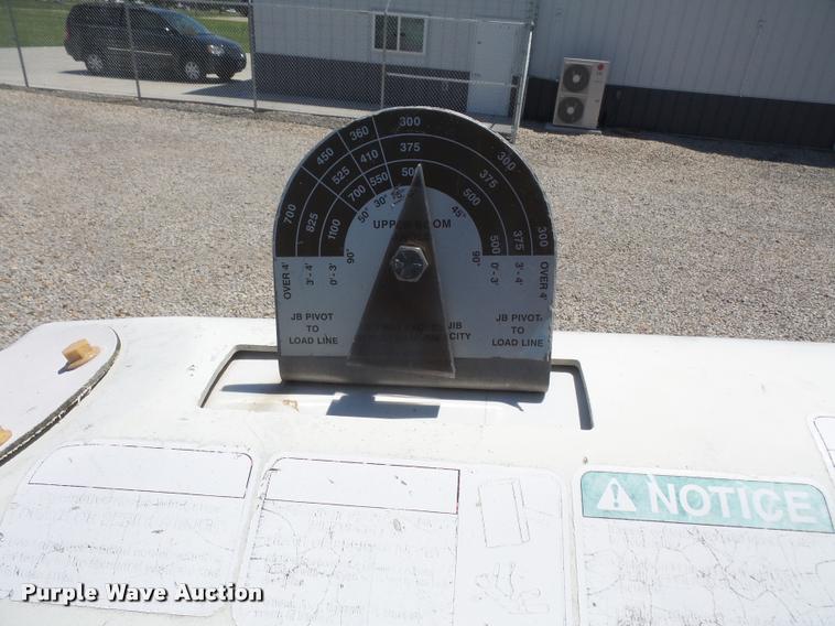 image for item DA6487 1999 Ford F550 bucket truck