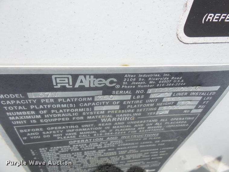 image for item DA6487 1999 Ford F550 bucket truck