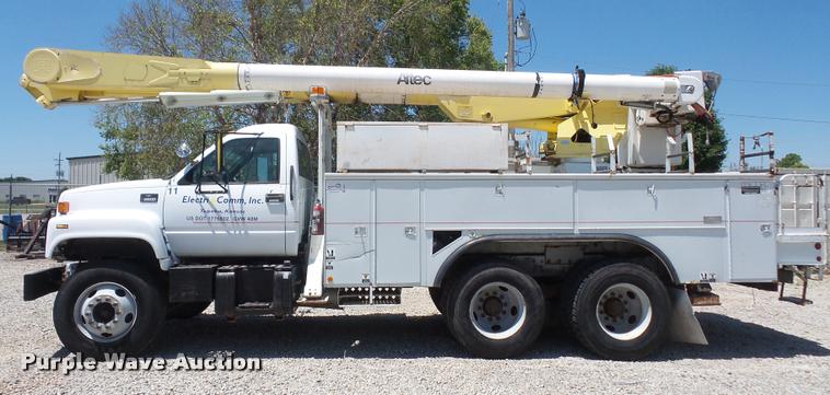 image for item DA6491 2001 Chevrolet C8500 bucket truck