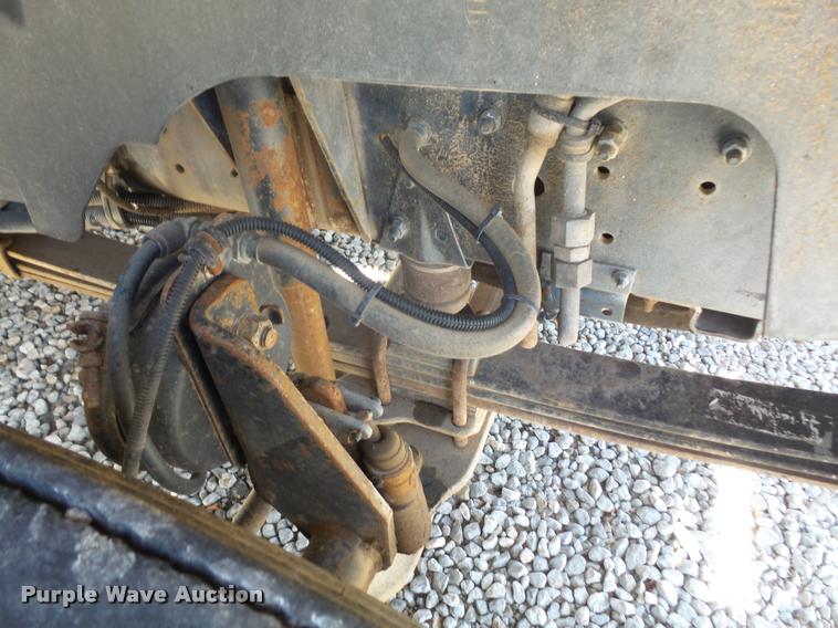 image for item DA6491 2001 Chevrolet C8500 bucket truck