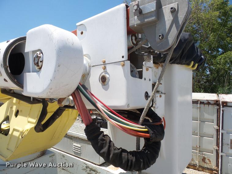 image for item DA6491 2001 Chevrolet C8500 bucket truck