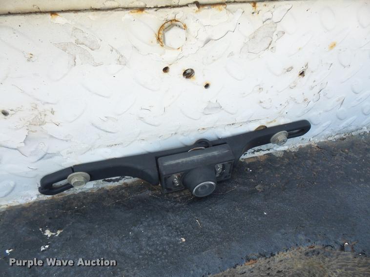 image for item DA6495 2001 Ford F350 Super Duty bucket truck