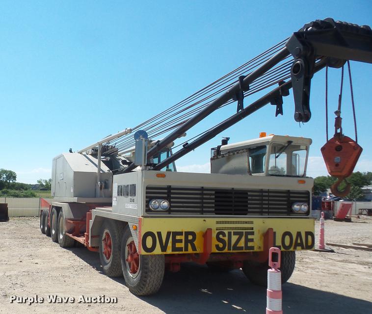 image for item DA6498 1977 Link Belt HC-218 crane