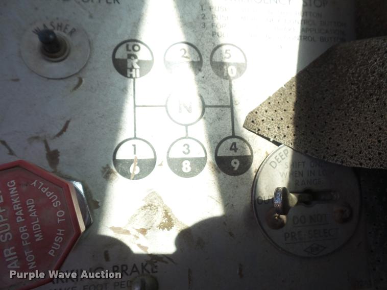 image for item DA6498 1977 Link Belt HC-218 crane