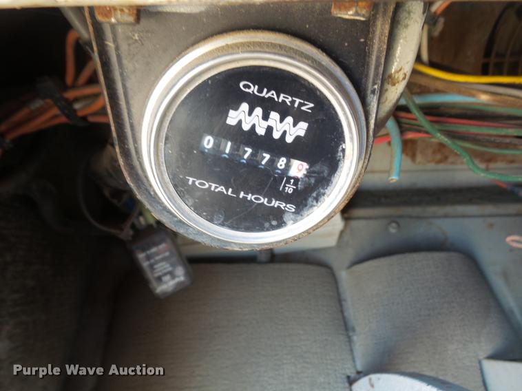 image for item DA6498 1977 Link Belt HC-218 crane