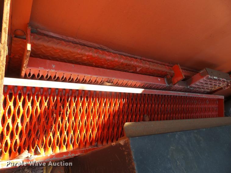 image for item DA6498 1977 Link Belt HC-218 crane