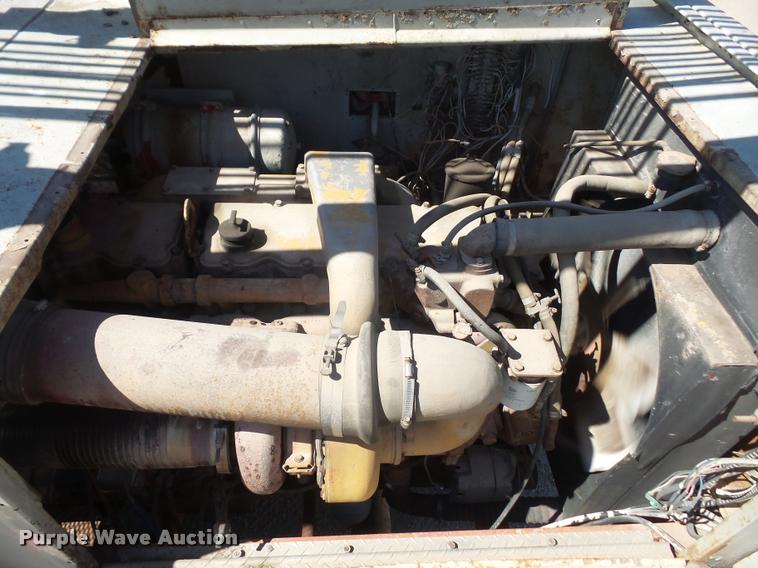 image for item DA6498 1977 Link Belt HC-218 crane