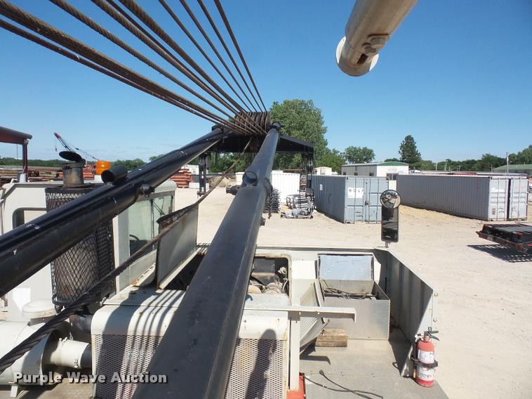 image for item DA6498 1977 Link Belt HC-218 crane