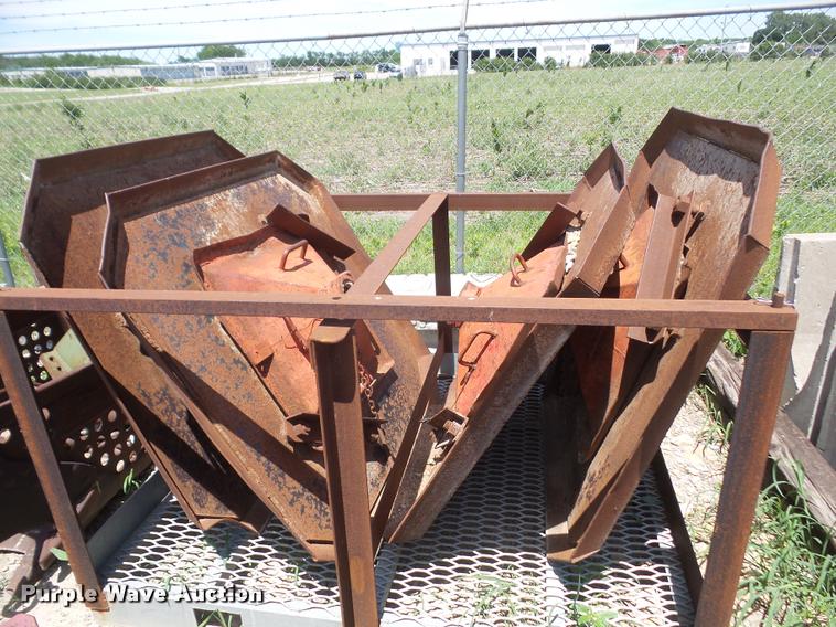 image for item DA6498 1977 Link Belt HC-218 crane