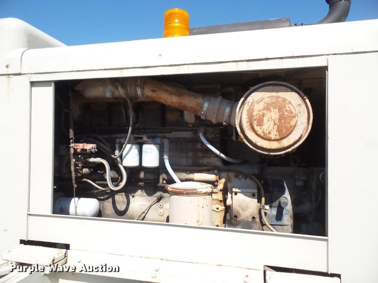 image for item DA6498 1977 Link Belt HC-218 crane