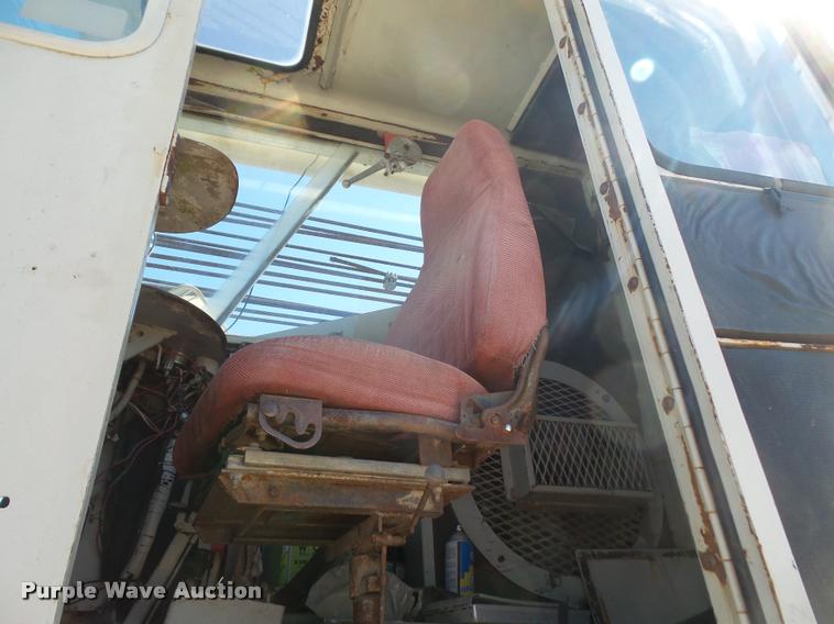 image for item DA6498 1977 Link Belt HC-218 crane