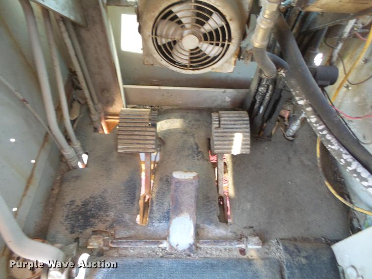 image for item DA6498 1977 Link Belt HC-218 crane