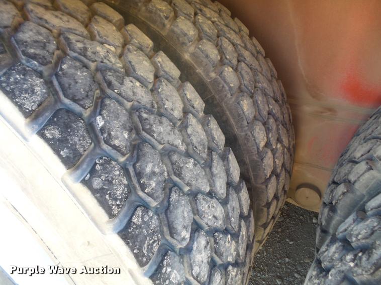 image for item DA6498 1977 Link Belt HC-218 crane