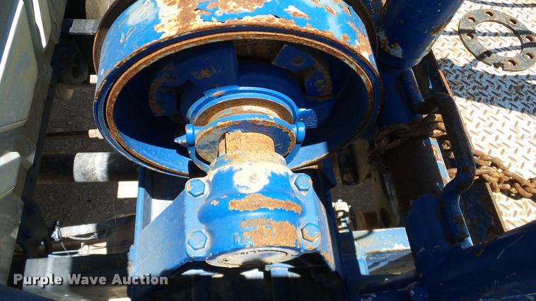 image for item DA6784 2002 International DuraStar 4300 winch truck