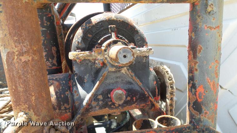 image for item DA6785 2005 International DuraStar 4300 flatbed truck