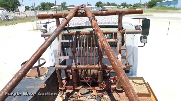 image for item DA6785 2005 International DuraStar 4300 flatbed truck