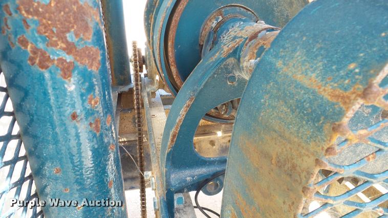 image for item DA6788 2004 International DuraStar 4300 winch truck