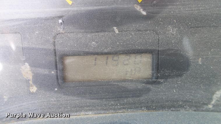 image for item DA6791 2002 International 4300 winch truck