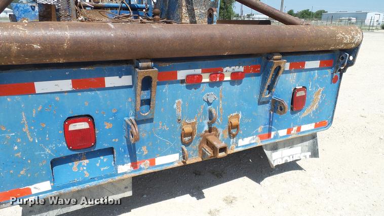 image for item DA6791 2002 International 4300 winch truck