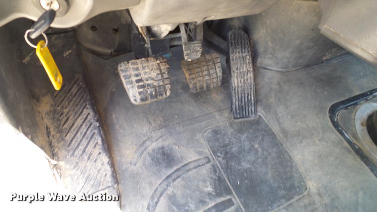 image for item DA6793 2005 Freightliner Business Class M2 winch truck