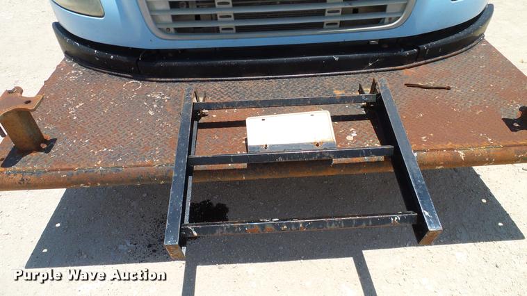 image for item DA6793 2005 Freightliner Business Class M2 winch truck