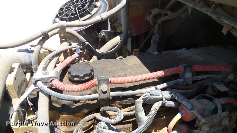 image for item DA6793 2005 Freightliner Business Class M2 winch truck