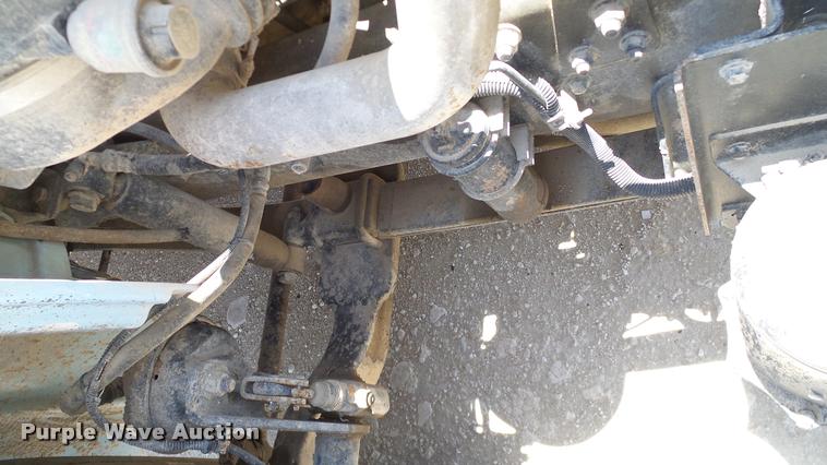 image for item DA6793 2005 Freightliner Business Class M2 winch truck