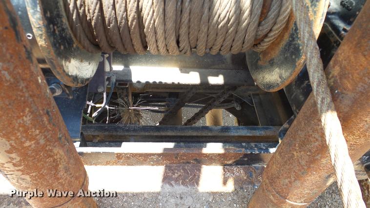 image for item DA6793 2005 Freightliner Business Class M2 winch truck