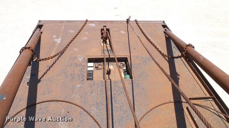 image for item DA6793 2005 Freightliner Business Class M2 winch truck