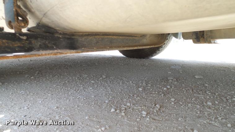 image for item DA6793 2005 Freightliner Business Class M2 winch truck