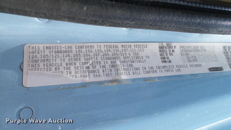 image for item DA6793 2005 Freightliner Business Class M2 winch truck