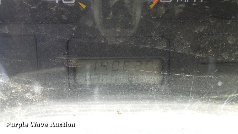 image for item DA6794 2004 International DuraStar 4300 winch truck