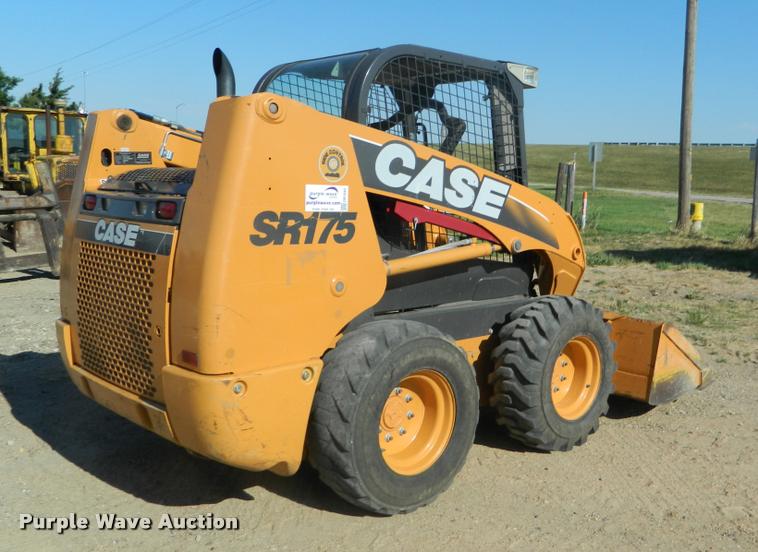 image for item DB1043 2011 Case SR175 skid steer