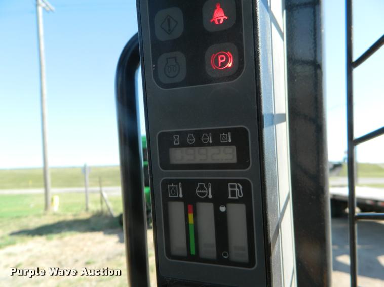 image for item DB1043 2011 Case SR175 skid steer