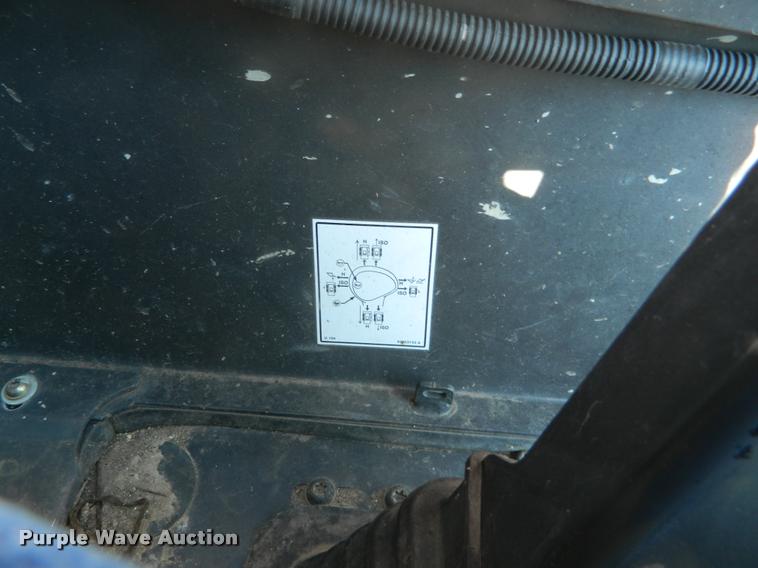 image for item DB1043 2011 Case SR175 skid steer