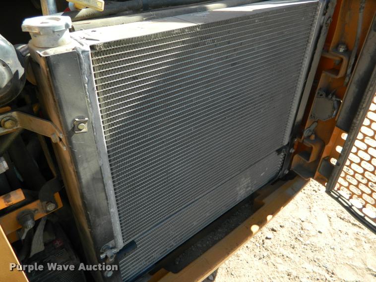 image for item DB1043 2011 Case SR175 skid steer