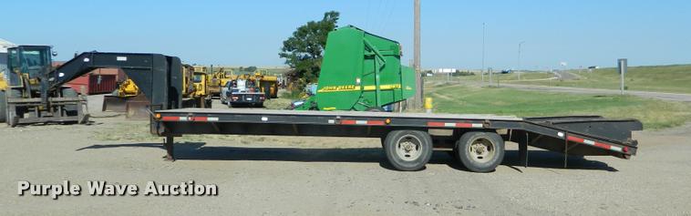 image for item DB1047 2004 Belshe equipment trailer