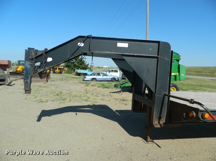 image for item DB1047 2004 Belshe equipment trailer