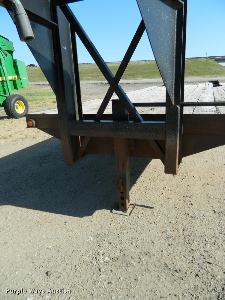 image for item DB1047 2004 Belshe equipment trailer