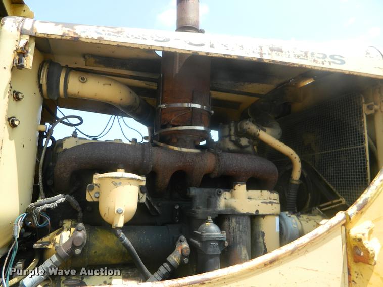 image for item DB1052 Allis Chalmers HD16 dozer