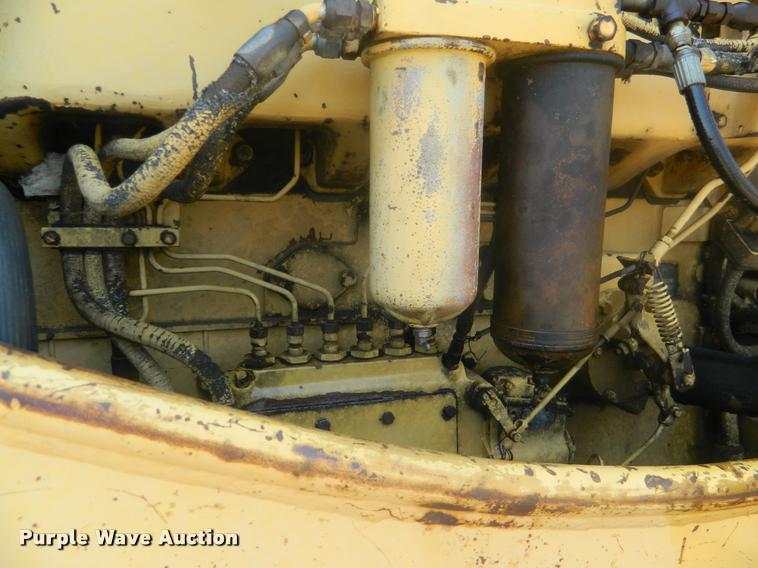 image for item DB1052 Allis Chalmers HD16 dozer