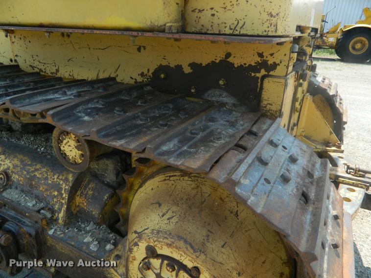 image for item DB1052 Allis Chalmers HD16 dozer