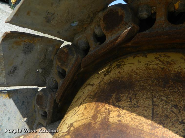 image for item DB1052 Allis Chalmers HD16 dozer