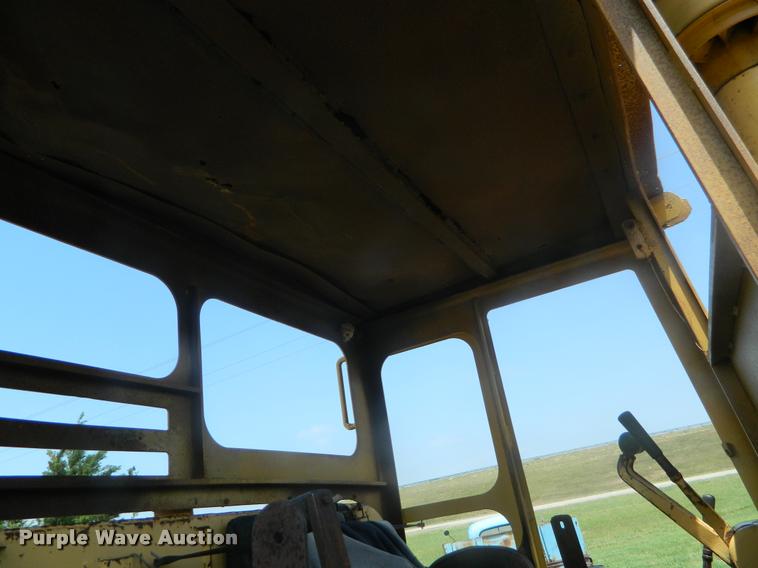 image for item DB1052 Allis Chalmers HD16 dozer