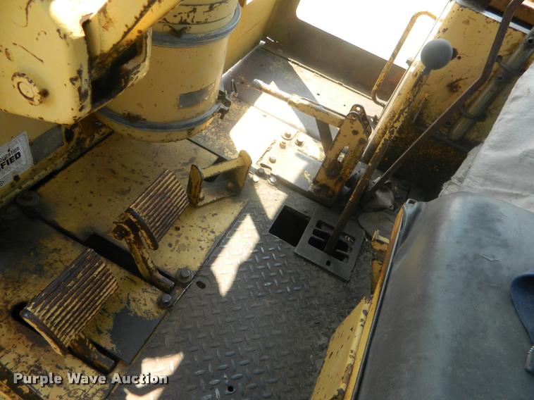 image for item DB1052 Allis Chalmers HD16 dozer