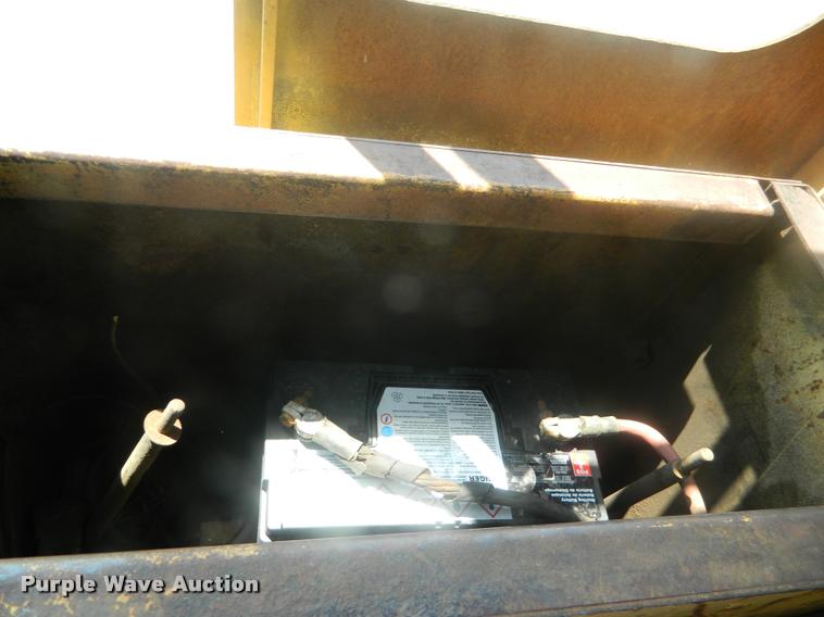 image for item DB1052 Allis Chalmers HD16 dozer